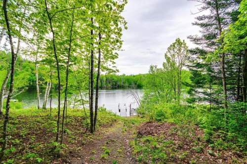 Vue sur l'eau - 4 Ch. Des Contes, Notre-Dame-De-Pontmain, QC 