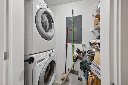Laundry - 1002-10150 Place De L'Acadie, Montréal (Ahuntsic-Cartierville), QC - Indoor Photo Showing Laundry Room