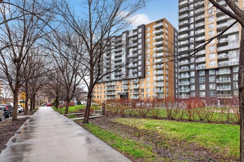 Front of Structure - 1002-10150 Place De L'Acadie, Montréal (Ahuntsic-Cartierville), QC - Outdoor With Facade