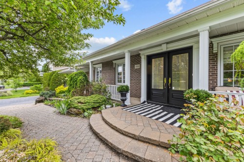 Front of Structure - 496 Rue Fortin, Napierville, QC - Outdoor With Deck Patio Veranda