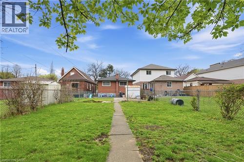 18 Ferrie Street W, Hamilton, ON - Outdoor