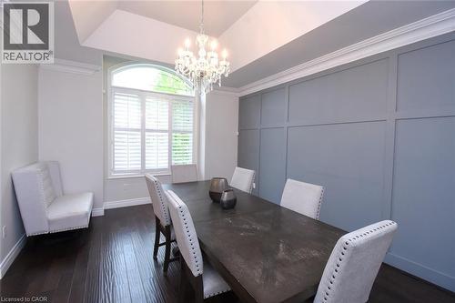 708 Winston Road, Grimsby, ON - Indoor Photo Showing Dining Room