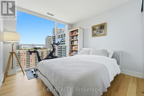 Ph20 - 230 King Street E, Toronto (Moss Park), ON - Indoor Photo Showing Bedroom