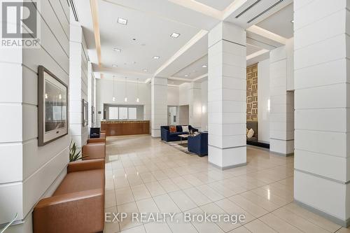 Ph20 - 230 King Street E, Toronto (Moss Park), ON - Indoor Photo Showing Other Room