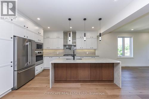 956 Fourth Street, Mississauga, ON - Indoor Photo Showing Dining Room