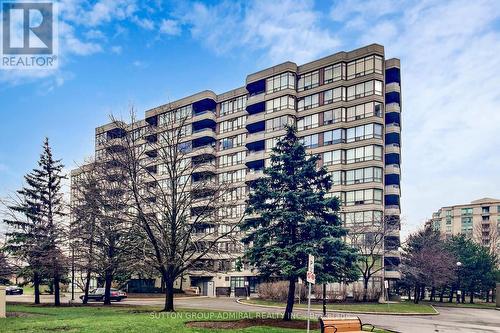PH208 - 81 TOWNSGATE DRIVE  Vaughan, ON L4J 8E6