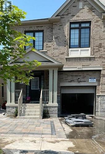 441 BERGAMOT AVENUE  Milton, ON L9E 1T9