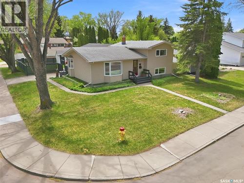 52 Potter Crescent, Saskatoon, SK - Outdoor