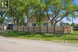 780 Railway AVENUE Elbow, SK S0H 1J0