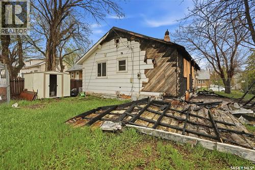 844 6Th Avenue Nw, Moose Jaw, SK - Outdoor