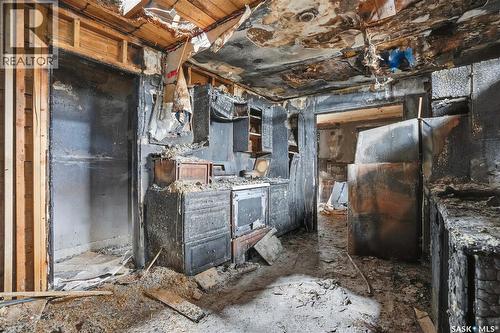 844 6Th Avenue Nw, Moose Jaw, SK - Indoor Photo Showing Basement