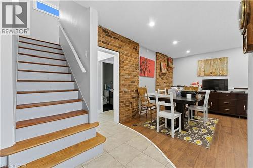 338 Trinity Church Road, Hamilton, ON 