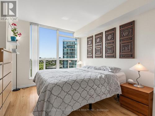 1706 - 23 Lorraine Drive, Toronto, ON - Indoor Photo Showing Bedroom