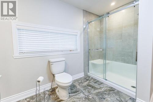 Main floor 3 piece bathroom - 3314 Montreal Road, Cornwall, ON - Indoor Photo Showing Bathroom