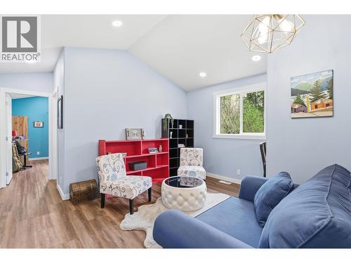 2102 Quartz Road, Quesnel, BC - Indoor