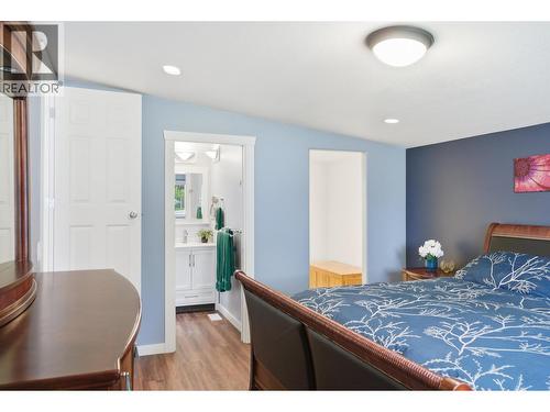 2102 Quartz Road, Quesnel, BC - Indoor Photo Showing Bedroom
