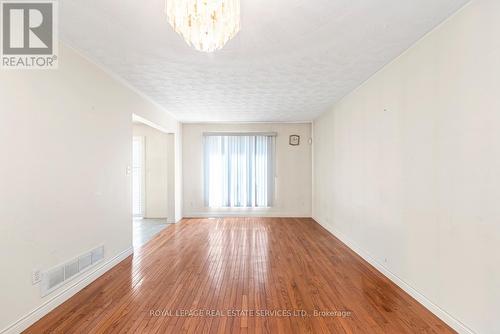 206 Bay Street N, Hamilton, ON - Indoor Photo Showing Other Room