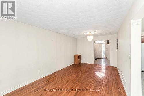 206 Bay Street N, Hamilton, ON - Indoor Photo Showing Other Room