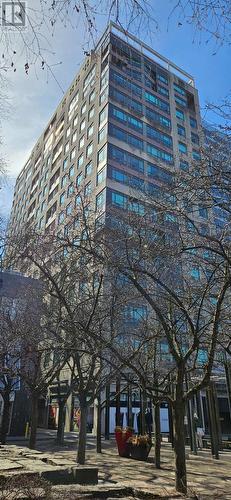 306 - 102 Bloor Street W, Toronto, ON - Outdoor With Facade