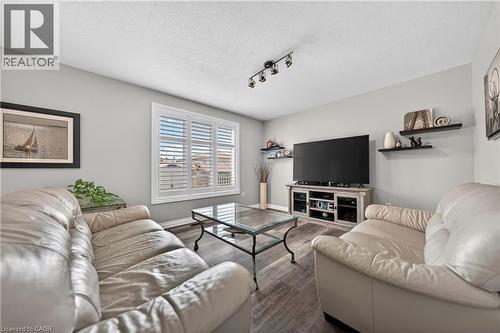 63 Pentland Drive, Cambridge, ON 