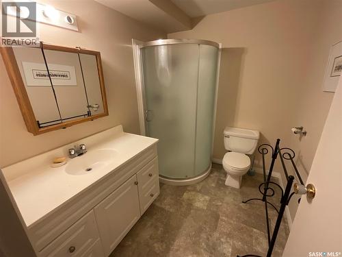 207 7Th Street S, Wakaw, SK - Indoor Photo Showing Bathroom