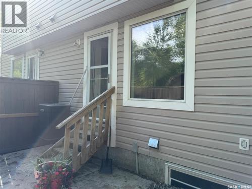 2 802 K Avenue N, Saskatoon, SK - Outdoor With Exterior