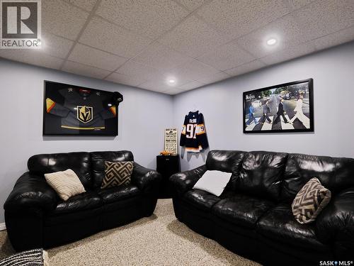 302 7Th Street E, Rosetown, SK - Indoor