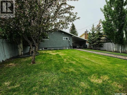 302 7Th Street E, Rosetown, SK - Outdoor