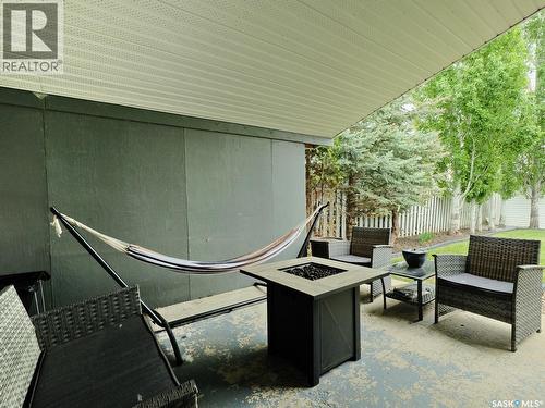 302 7Th Street E, Rosetown, SK - Outdoor With Deck Patio Veranda With Exterior