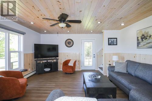 2632 A Line Rd, Richards Landing, ON - Indoor Photo Showing Living Room
