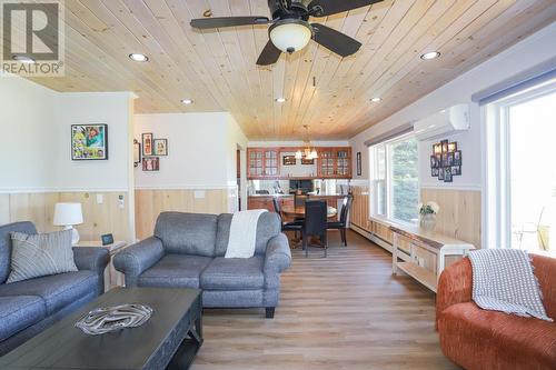 2632 A Line Rd, Richards Landing, ON - Indoor Photo Showing Living Room