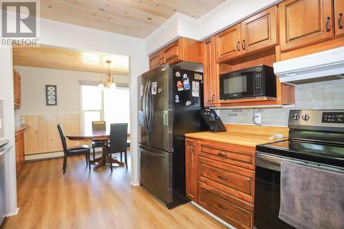 2632 A Line Rd, Richards Landing, ON - Indoor Photo Showing Kitchen