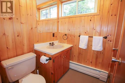 2632 A Line Rd, Richards Landing, ON - Indoor Photo Showing Bathroom