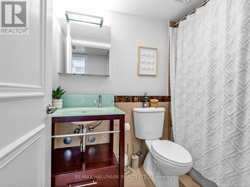 215 - 650 Sheppard Avenue E, Toronto, ON - Indoor Photo Showing Bathroom