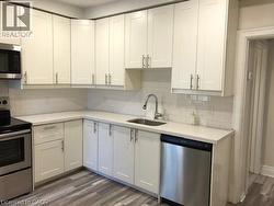 16 EASTBOURNE Avenue Unit# Main Fl Hamilton, ON L8M 2M7