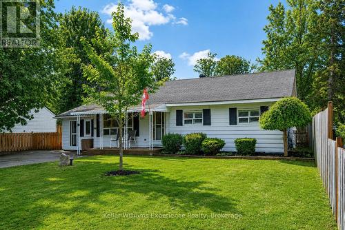 1031 FERRIER AVENUE  Innisfil (Lefroy), ON L0L 1W0