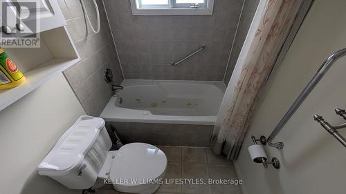 17 Nightingale Drive, North Bay (Ferris), ON - Indoor Photo Showing Bathroom