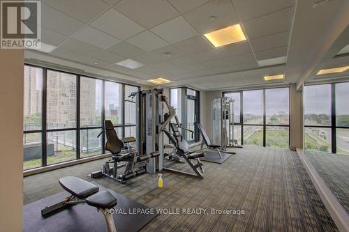 1601 - 75 Eglinton Avenue W, Mississauga, ON - Indoor Photo Showing Gym Room