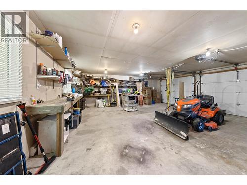 7280 Birch Close, Anglemont, BC - Indoor Photo Showing Garage
