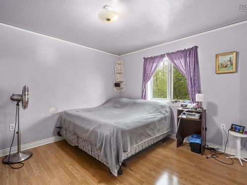 1335 Highway 2, Lantz, NS 