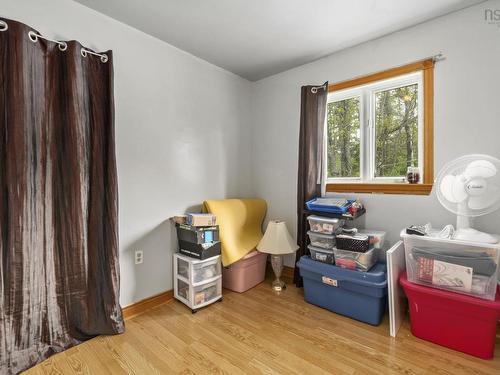 1335 Highway 2, Lantz, NS 