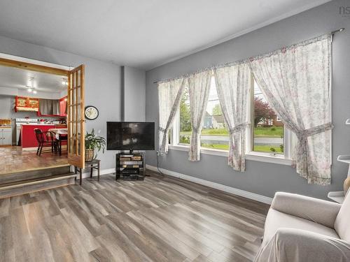 1335 Highway 2, Lantz, NS 