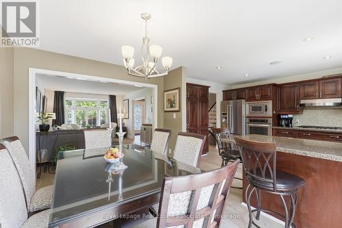 2580 Homelands Drive, Mississauga, ON - Indoor Photo Showing Other Room