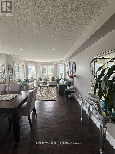 5890 Tampico Way, Mississauga, ON - Indoor Photo Showing Other Room
