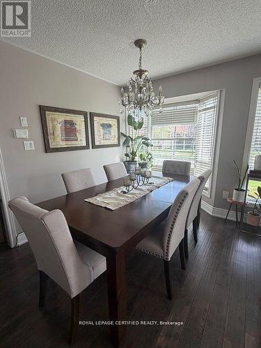 5890 Tampico Way, Mississauga, ON - Indoor Photo Showing Dining Room