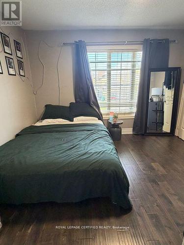 5890 Tampico Way, Mississauga, ON - Indoor Photo Showing Bedroom