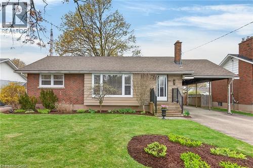 7 CORAL Drive  St. Catharines, ON L2N 3R4