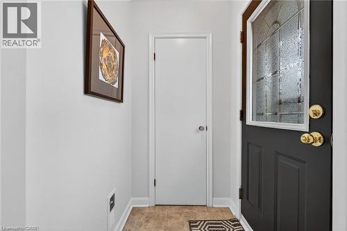 7 Coral Drive, St. Catharines, ON - Indoor Photo Showing Other Room