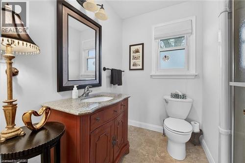 7 Coral Drive, St. Catharines, ON - Indoor Photo Showing Bathroom