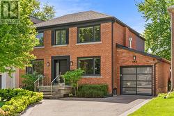 565 DELORAINE AVENUE Toronto, ON M5M 2C5